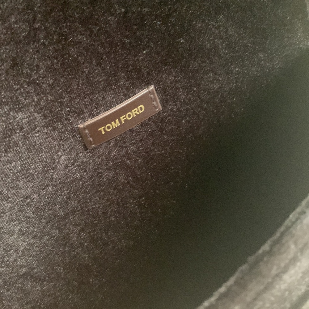 Tom Ford Black Dark Chocolate Brown Velvet Glasses/Sunglasses Case - Picture 4 of 4